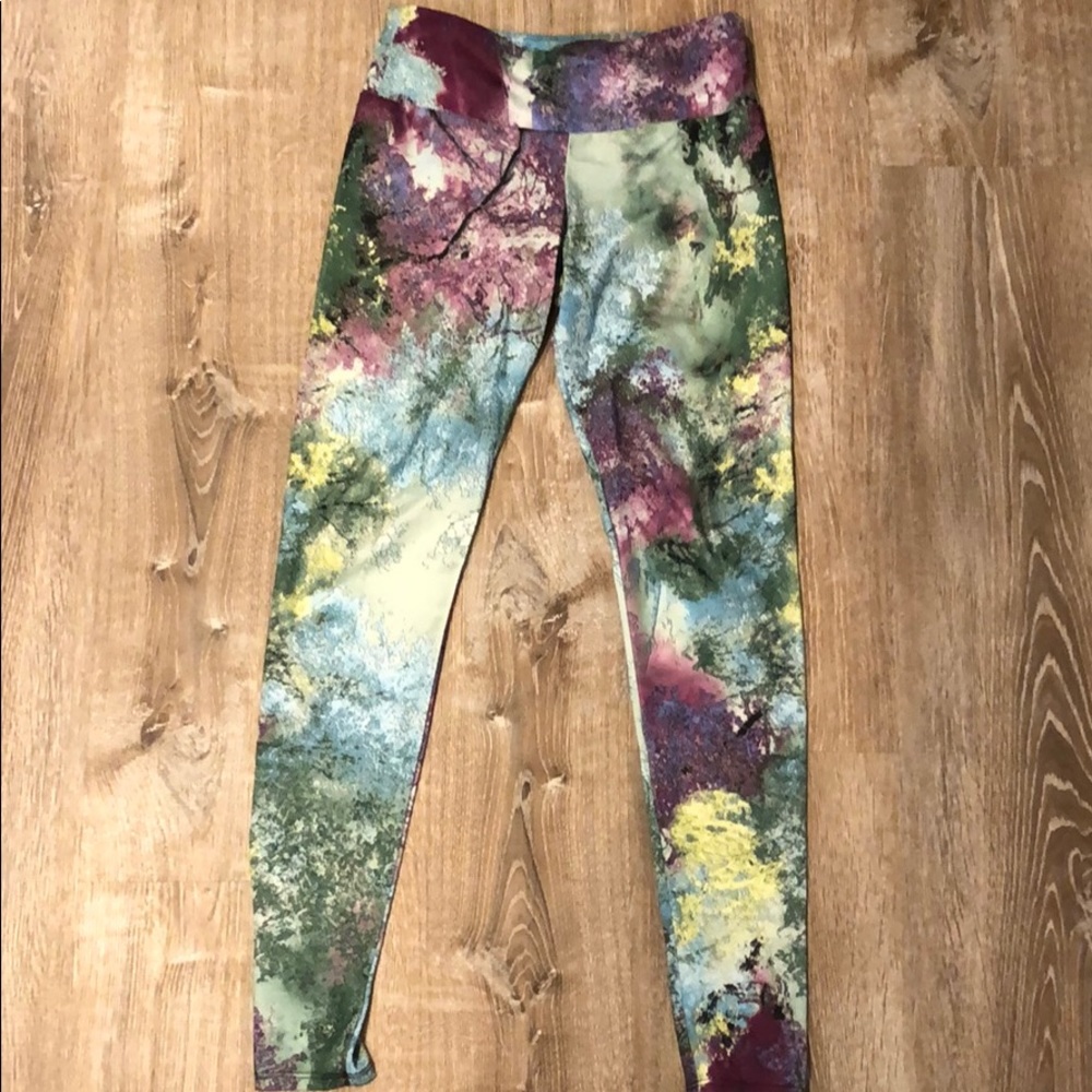 Onzie patterned legging